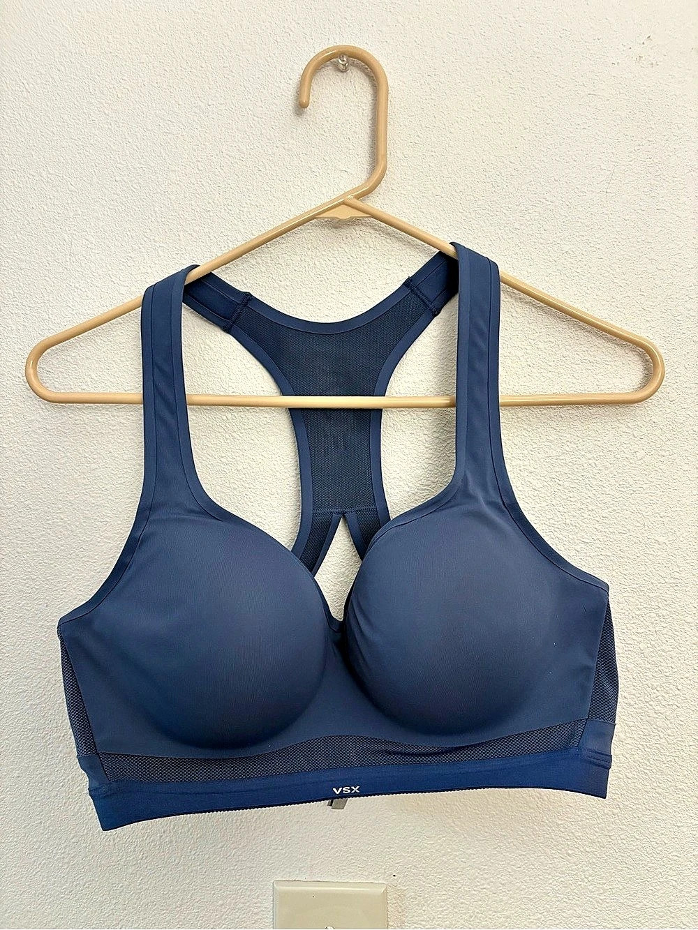 VSX Sports Bra in Blue Size Medium